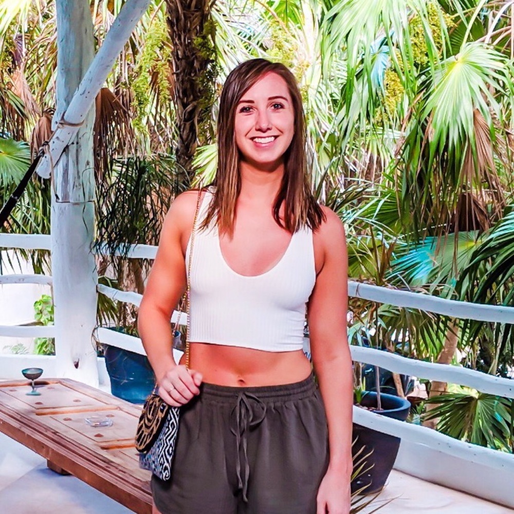 Meet your Posher, Colleen